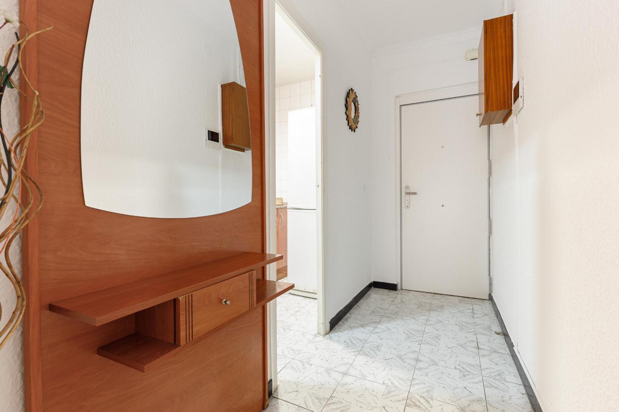 Besos - Bright Apartment Close To Congress & Port Sant Adrià de Besòs Extérieur photo